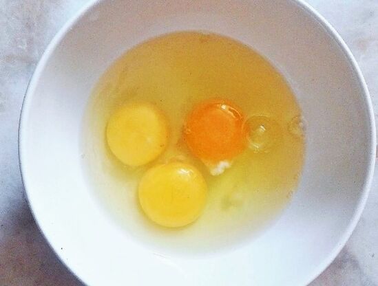 Raw eggs